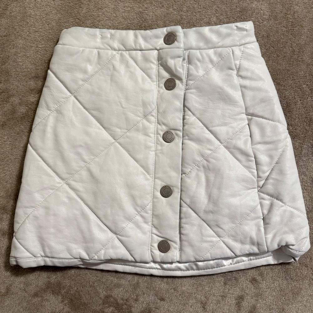 Habitual Kids Girls White Quilted Faux Leather Button Front Mini Skirt Size 7/8